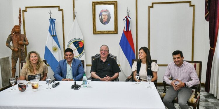 Presentan una plataforma gratuita para potenciar pequeños negocios en Misiones