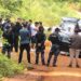 La Policía halló dos cuchillos en la escena donde encontraron muerta a la pareja en Los Helechos