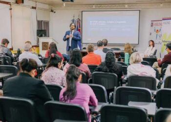 Misiones presenta herramientas digitales para registrar y evaluar investigaciones en salud humana