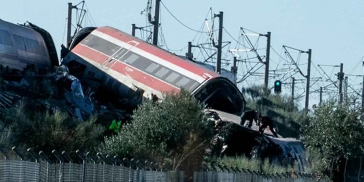 Más de 60 muertos en el choque entre dos trenes en España